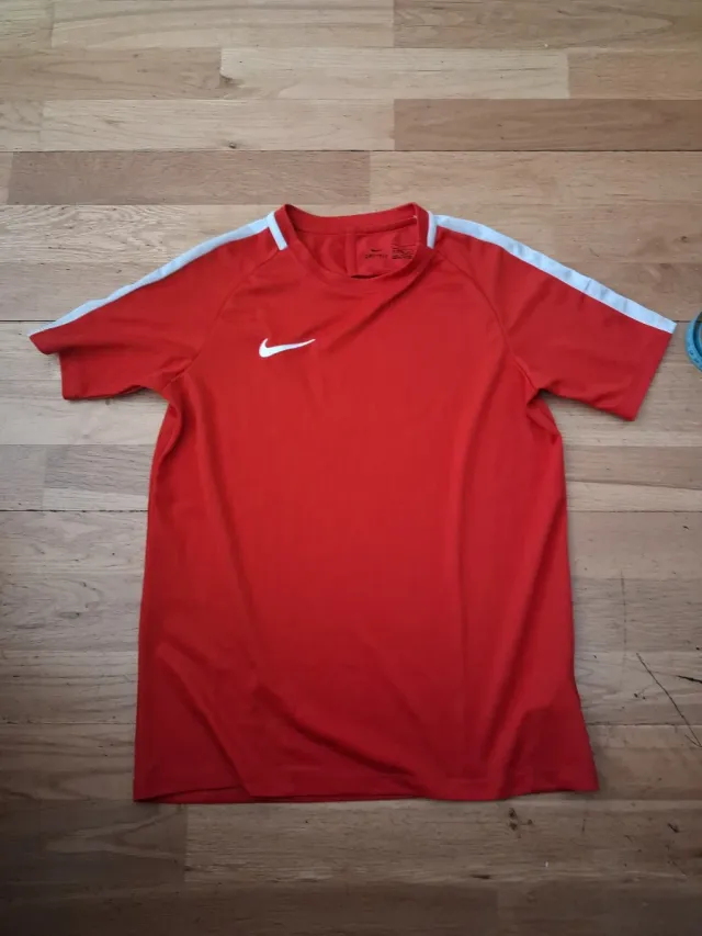 Camiseta Nike Dri-Fit Niño Talla 12-13