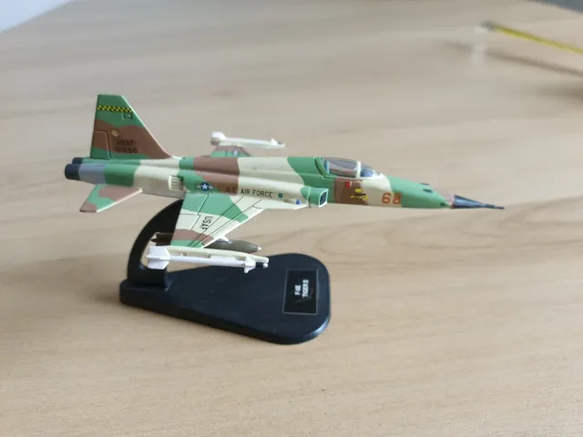 Modellino Aereo F-5E Tiger II