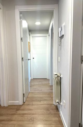 Piso en venta en El Barral Ferial en Coslada