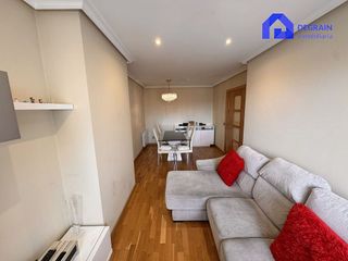 Piso en venta en Zona Teatro Campoamor en Oviedo