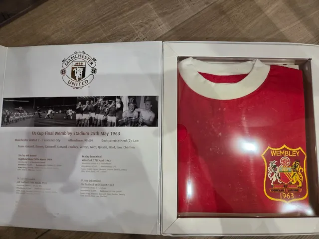 Denis Law Manchester United 1963 FA Cup Box Set