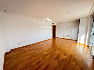 Piso en venta en Hermanos Falcó - Sepulcro Bolera en Albacete