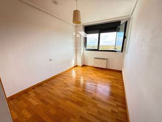 Piso en venta en Hermanos Falcó - Sepulcro Bolera en Albacete