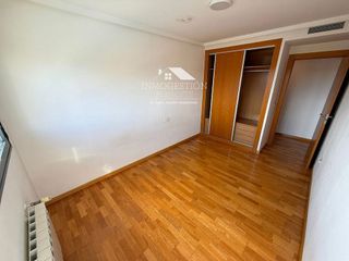 Piso en venta en Hermanos Falcó - Sepulcro Bolera en Albacete