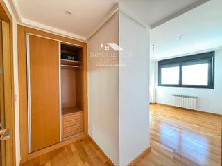 Piso en venta en Hermanos Falcó - Sepulcro Bolera en Albacete