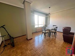 Dúplex en venta en Villaquilambre