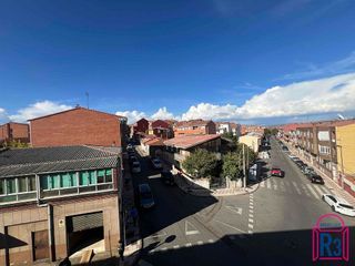 Dúplex en venta en Villaquilambre