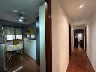 Piso en venta en Zona Avenida al Vedat en Torrent