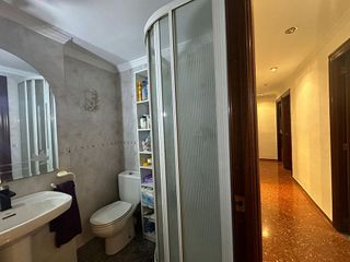 Piso en venta en Zona Avenida al Vedat en Torrent