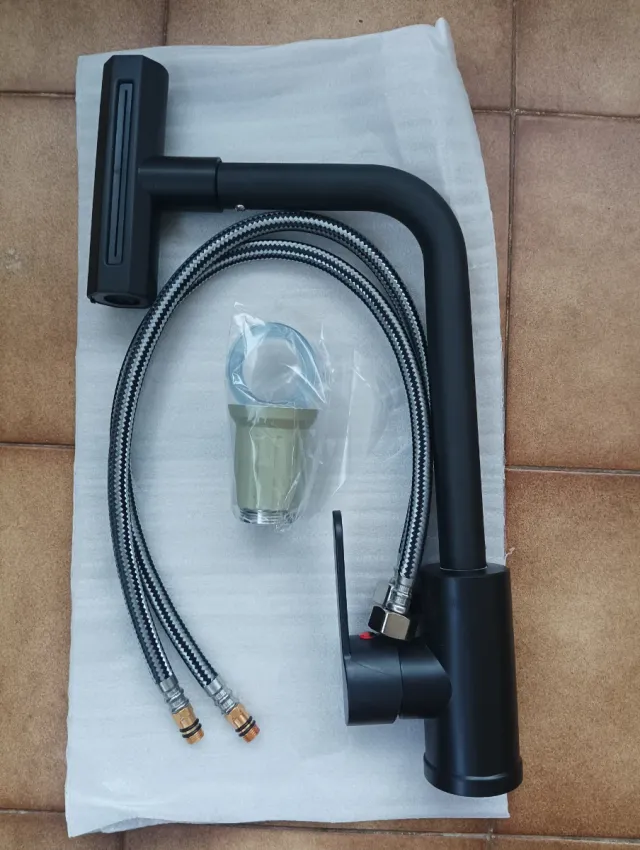 FREGADERO INOX NEGRO 50X40 Y GRIFO NUEVOS A 75 EUR