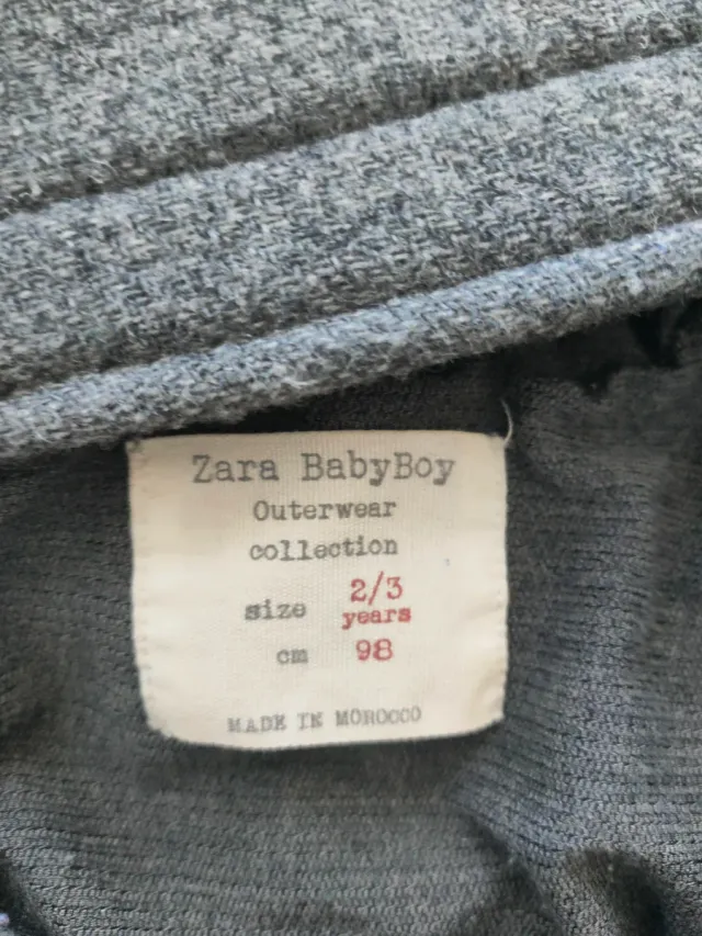 Abrigo Zara unisex 2-3 años