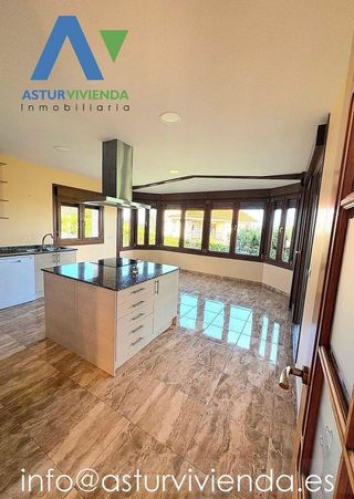 Chalet en venta en Celorio-Poó-Parres en Llanes