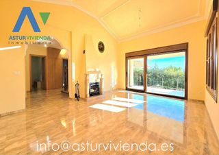 Chalet en venta en Celorio-Poó-Parres en Llanes