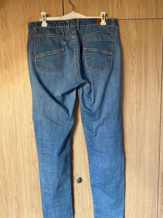 Vaqueros Dandara Talla 42