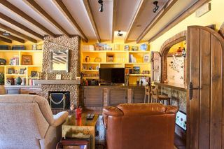 Casa adosada en venta en Benahavís