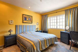 Casa adosada en venta en Benahavís