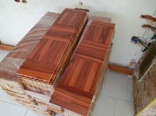 REBAJADO: Suelo laminado 58 m2 (3€/m2)