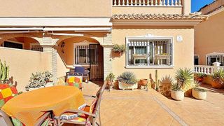 Casa adosada en venta en Campos de Golf - Villa Martin - Los Dolses en Orihuela