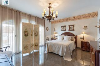 Casa adosada en venta en Atarfe