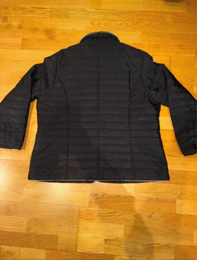 Cazadora de invierno negra