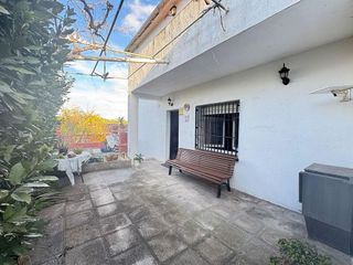 Chalet en venta en Mas Trader-Corral D’En Tort-Corral D’En Cona en Cubelles