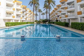 Piso en venta en Les Marines/Las Marinas en Dénia