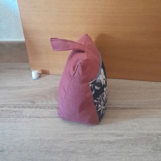 Tope de puerta decorativo floral