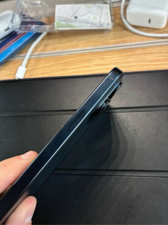 iPhone 15 Pro 256GB Azul