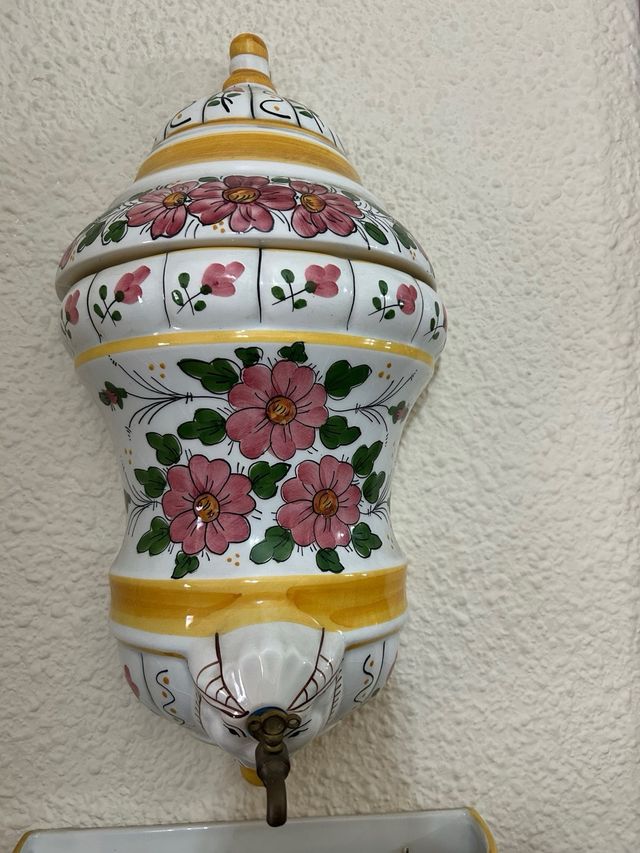 Fuente de pared decorativa cerámica