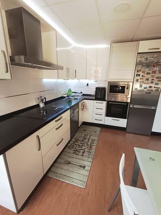 Piso en venta en Santa Rosa - Valdeolleros en Córdoba