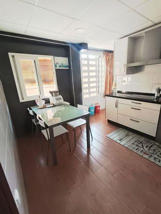 Piso en venta en Santa Rosa - Valdeolleros en Córdoba