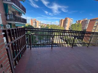 Piso en venta en Constitución-El Balconcillo en Guadalajara