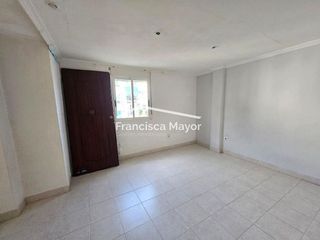 Piso en venta en El Mercado en Manises