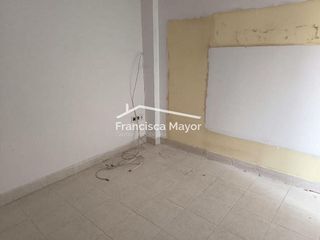 Piso en venta en El Mercado en Manises