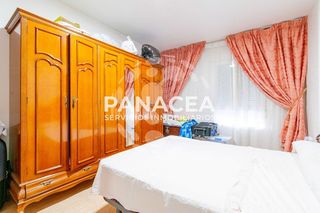 Piso en venta en Roquetas Centro en Roquetas de Mar