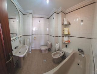 Piso en venta en Viaplana en Huelva