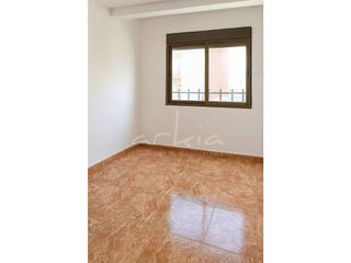 Piso en venta en El Mercado en Manises