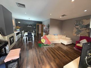 Casa adosada en venta en Los Olivos - Los Ángeles - Perales del río en Getafe