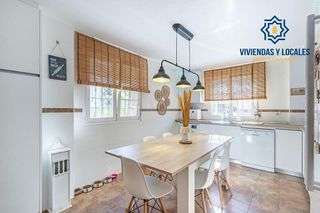 Chalet en venta en Huétor Vega