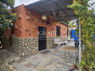 Chalet en venta en Santa Cruz - Industria - Polígono Campollano en Albacete