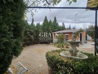 Chalet en venta en Santa Cruz - Industria - Polígono Campollano en Albacete