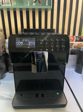 Cafetera Cecotec Power Maticchino 7000