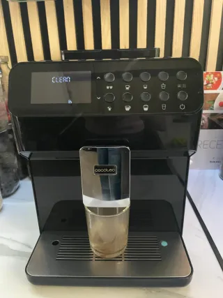 Cafetera Cecotec Power Maticchino 7000