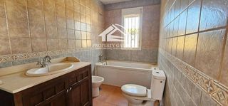 Chalet en venta en La Banda - Campo de Fútbol en Chiclana de la Frontera