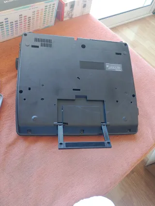 Máquina de escribir electrónica Panasonic R194