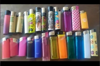 Accendini Clipper, Bic e altro