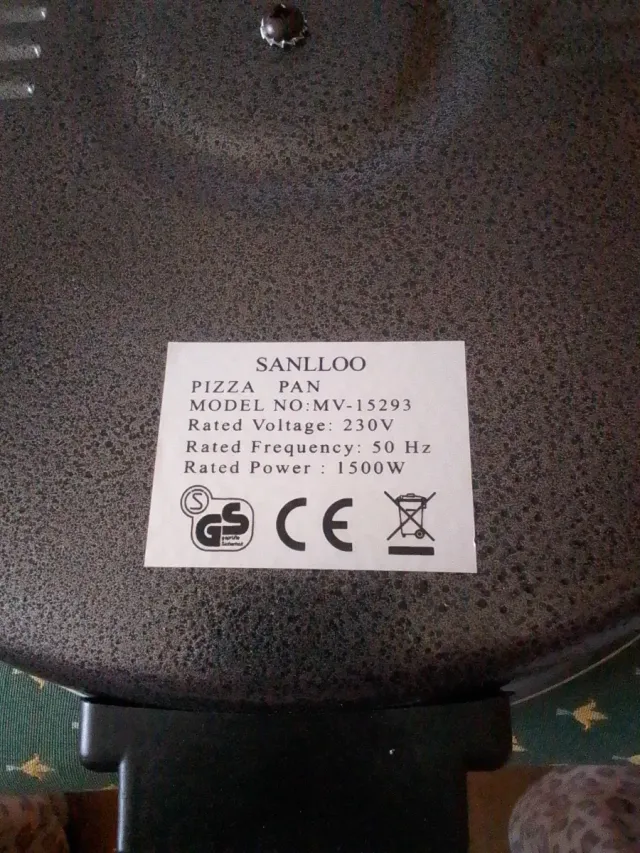 Pizza Pan Eléctrica 1500W