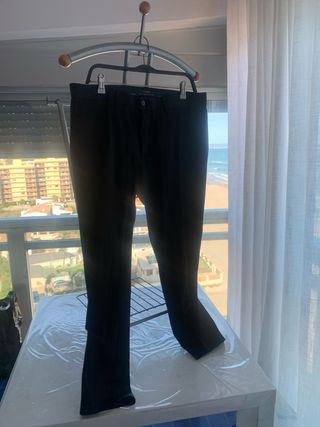 Pantalón Zara Negro Talla M 44