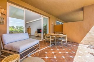Piso en venta en Los Naranjos - Las Brisas en Marbella