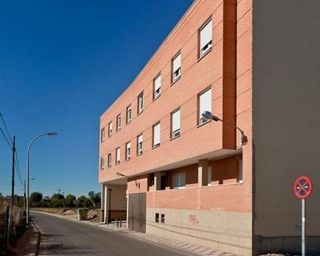 Piso en venta en Cedillo del Condado